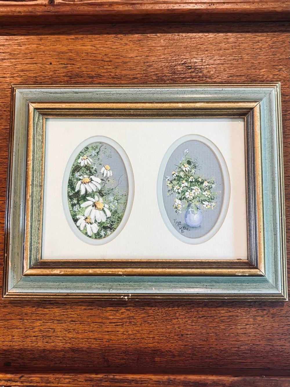 Modern Vintage-Style Daisy Double Oval Frame by Rissa DeBord